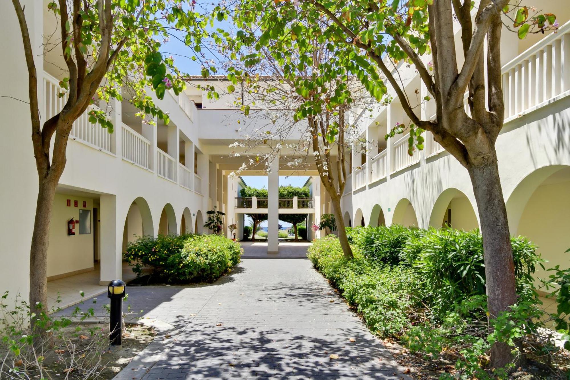 Hotel Impressive Playa Granada Golf Motril Esterno foto