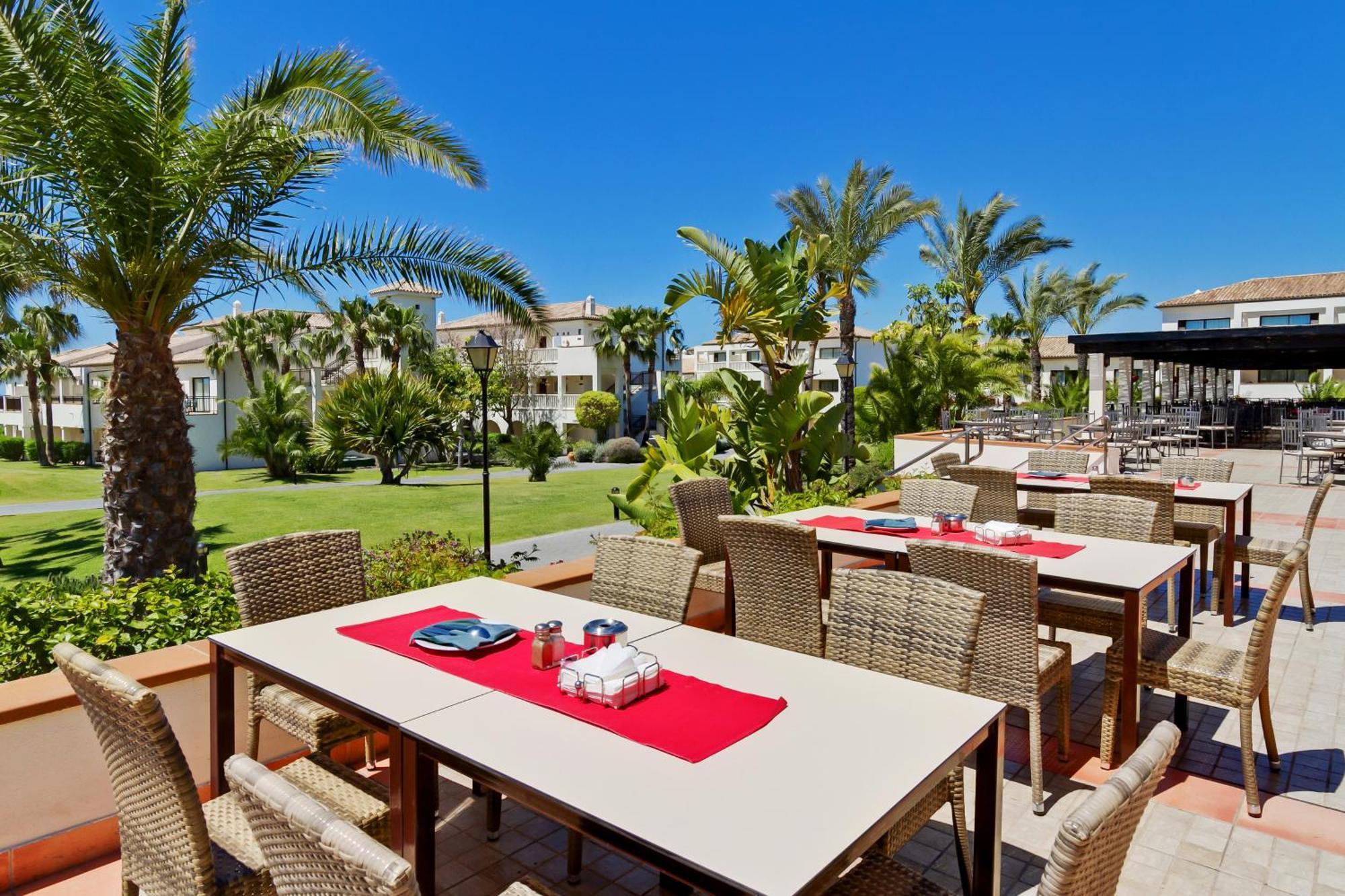 Hotel Impressive Playa Granada Golf Motril Esterno foto